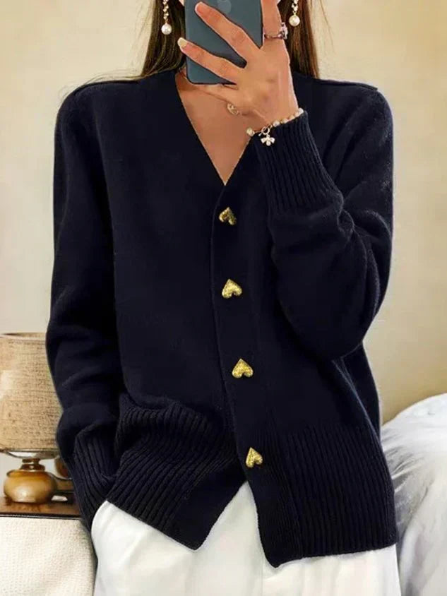 Roselle™ | Stickad Cardigan med Hjärtknappar för Kvinnor