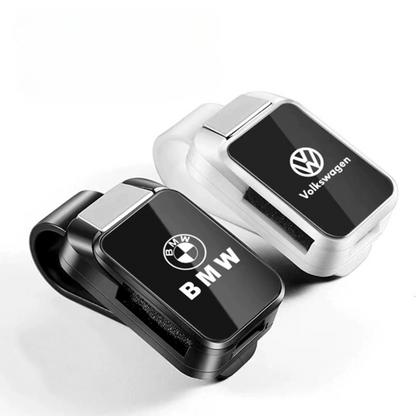 Fixo™ Solglasögonhållare | Ordning i bilen. Mindre stress på vägen.