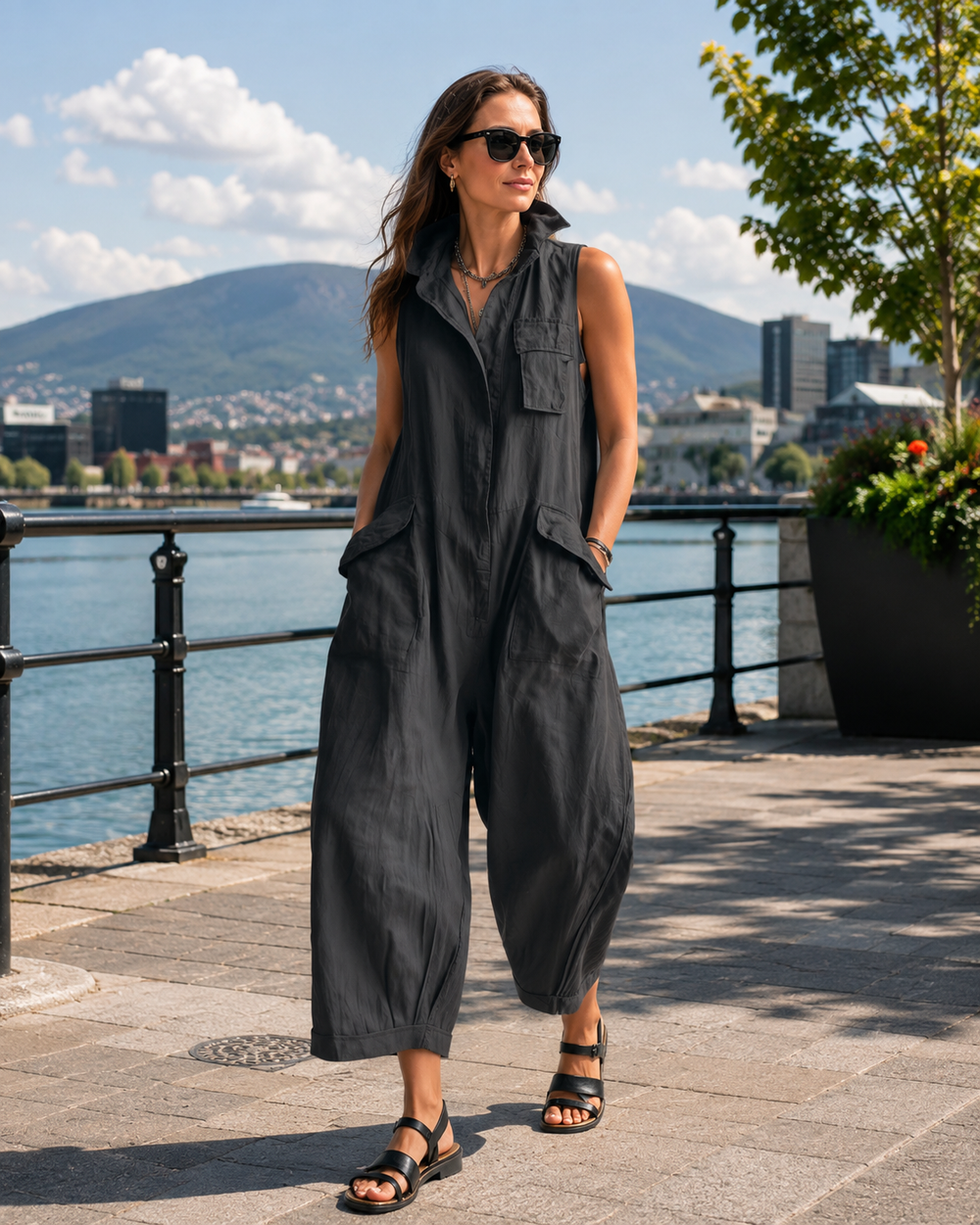 Lunéva™ | Sofistikerad Jumpsuit för Kvinnor
